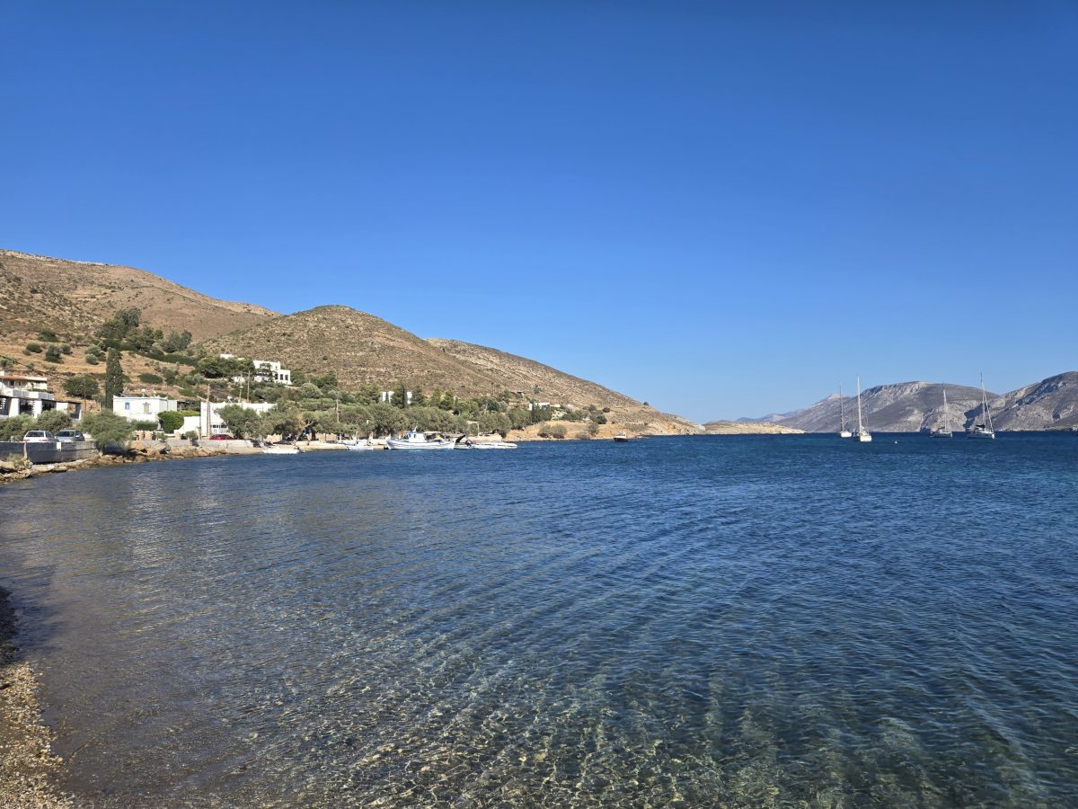 Leros and the Art of Sitting